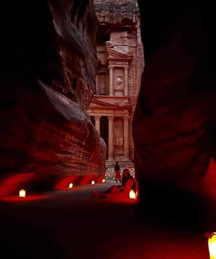 Хостел Petra Hills House Ваді-Муса Екстер'єр фото